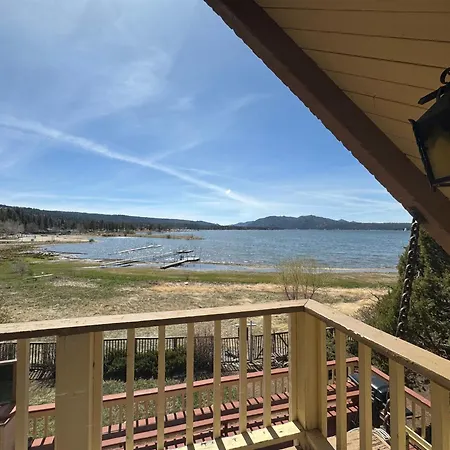 Alpine Lakefront - Lakefront Cabin And All The Amenities Really Fun From The Pool Table And Spa